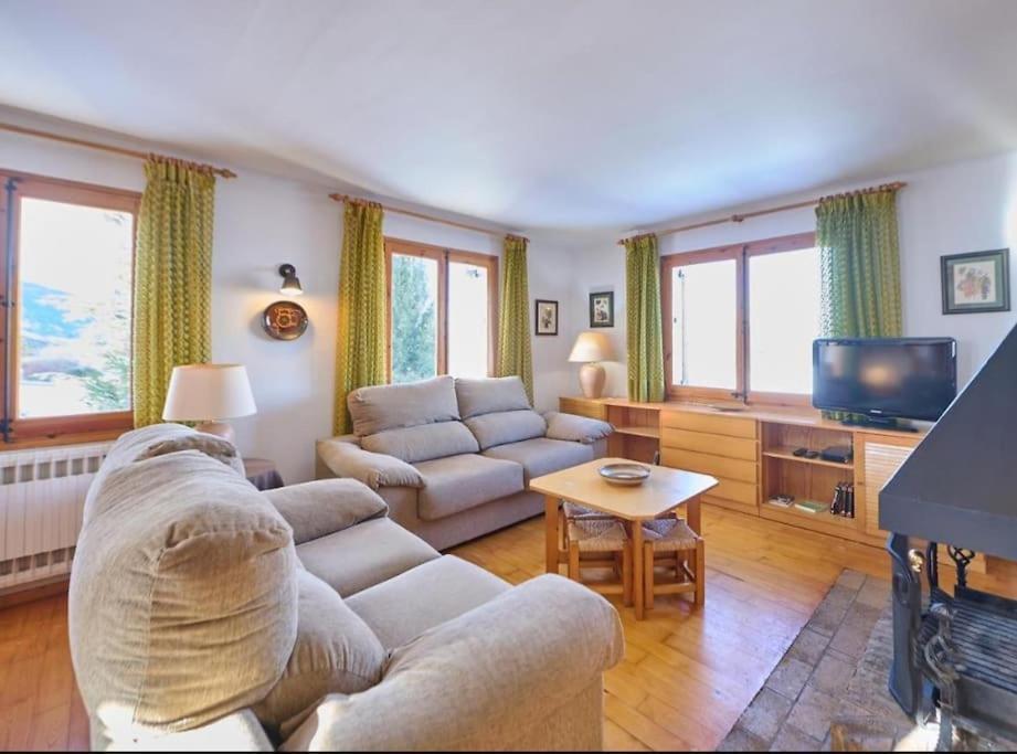 Casa L'Avet. El Vilar D'Urtx Escardacs Εξωτερικό φωτογραφία